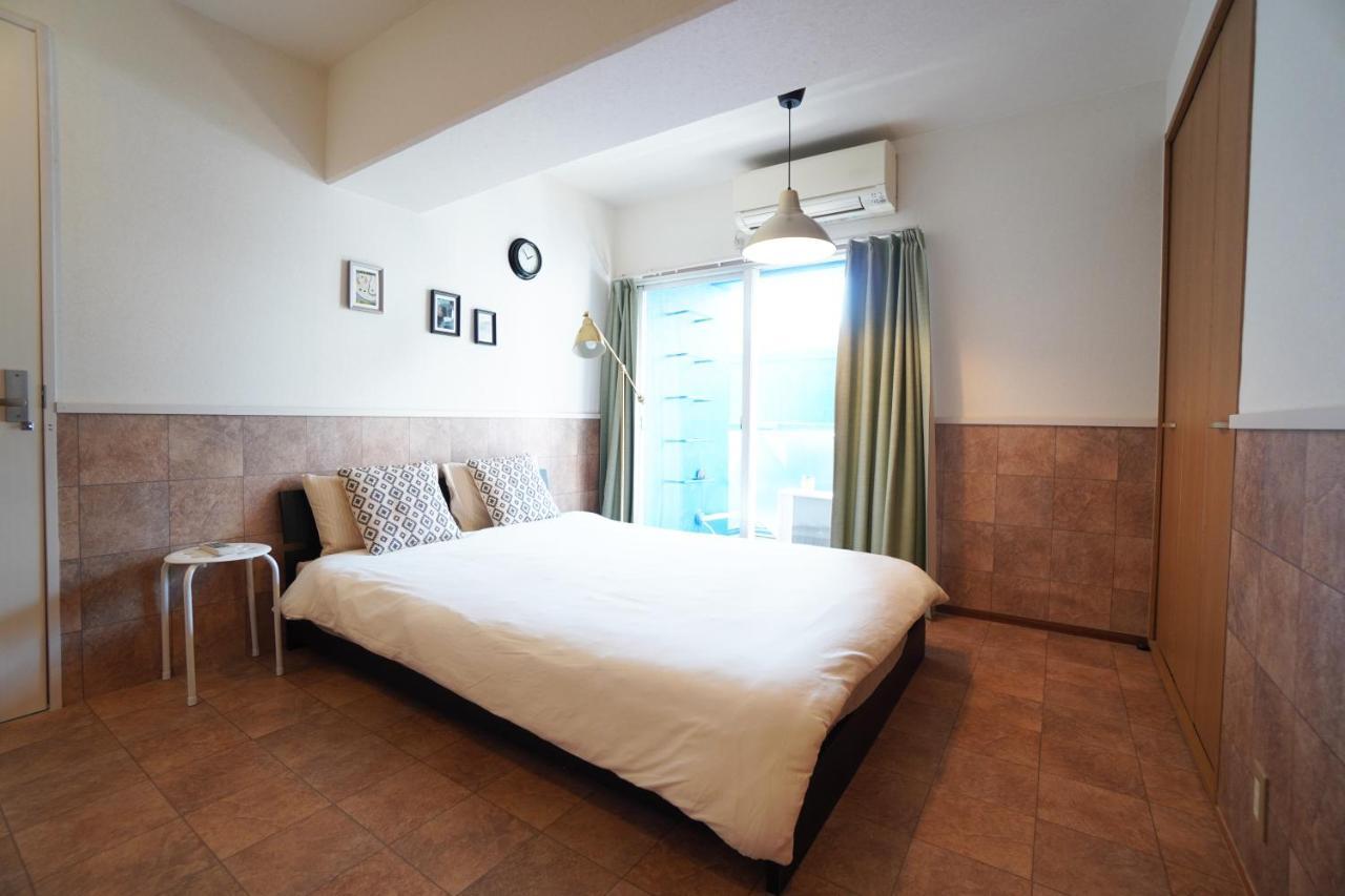 Appartement Tsurigane Building à Ōsaka Extérieur photo