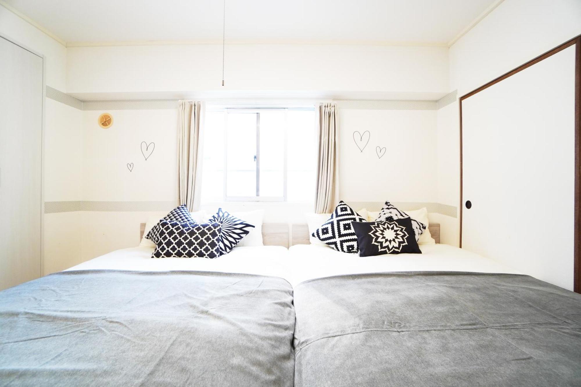Appartement Tsurigane Building à Ōsaka Extérieur photo